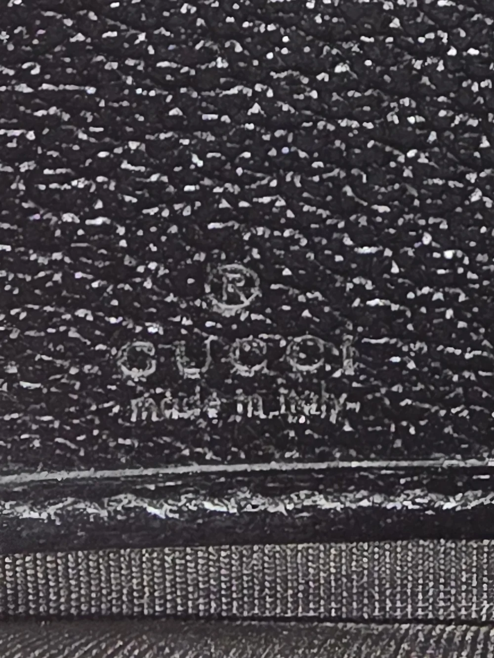 Genuine Gucci Marmont Black Leather Zip Around Wallet with Gold GG Logo, EUC